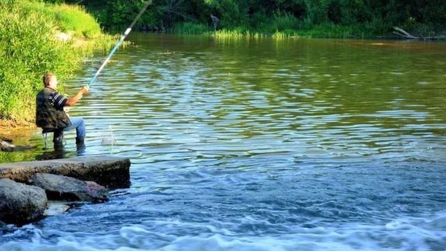 Что такое "Крутень"? Место на реке, где всегда водится р смотреть онлайн