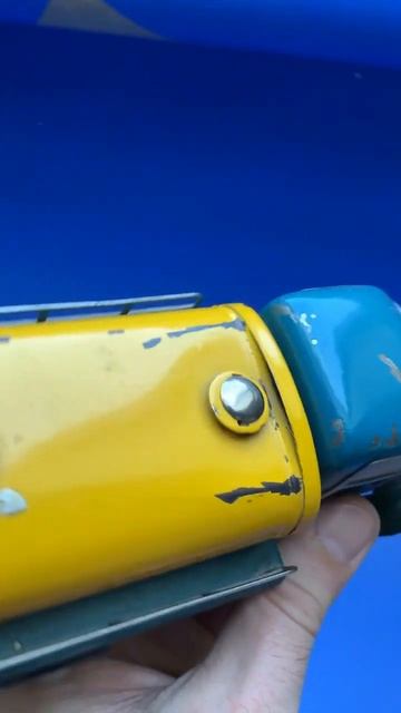 Раритетна вантажівка МОЛОКО піде з молотка на аукціон смотреть онлайн