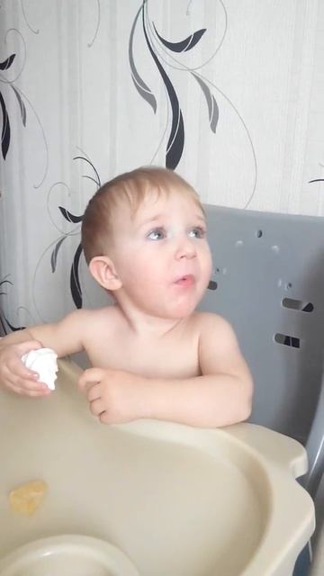 Мой брат ест зефир смотреть онлайн