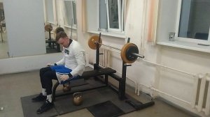 Суперсет - жим лёжа плюс разведение гирями на плечи TrainingFactory00