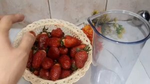 DeliciousCookingWithOxana милкшейк с клубникой мегатоп