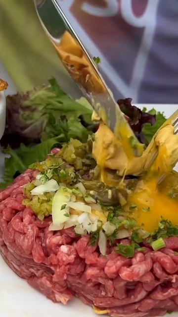Едим сырой фарш или вкусное блюдо? Тартар из говядины | смотреть онлайн