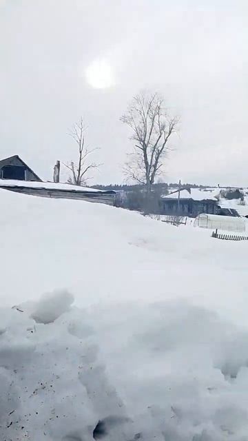 шашлык в деревне Пермский край. Весна 26.03 смотреть онлайн