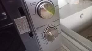 Микроволновая печь (СВЧ) Haier HmB-MM208BA часть1