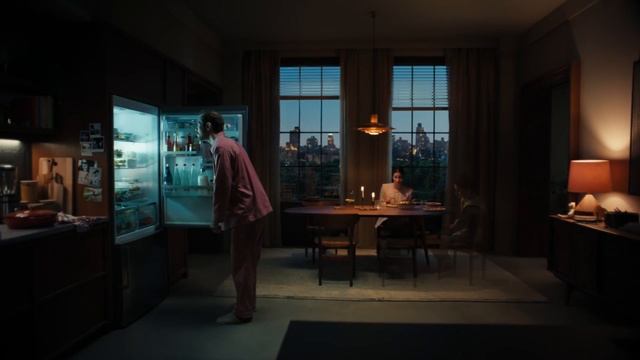 Хладилникът, който пленява погледа - LG InstaView. Почукай д? смотреть онлайн