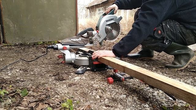 Chicken Coop Project, The First Beams. Проект курятника, первые балки д? смотреть онлайн