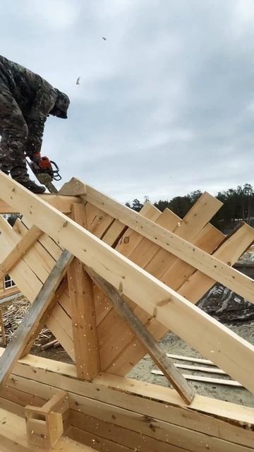 Фронтон и карниз