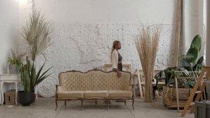 6918279-uhd_4096_2160_30fps