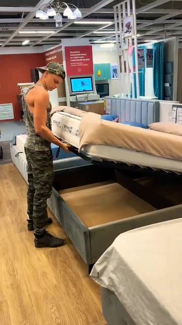 Проработка бицепса без гантелей) #тренировка #фитнес #2 смотреть онлайн