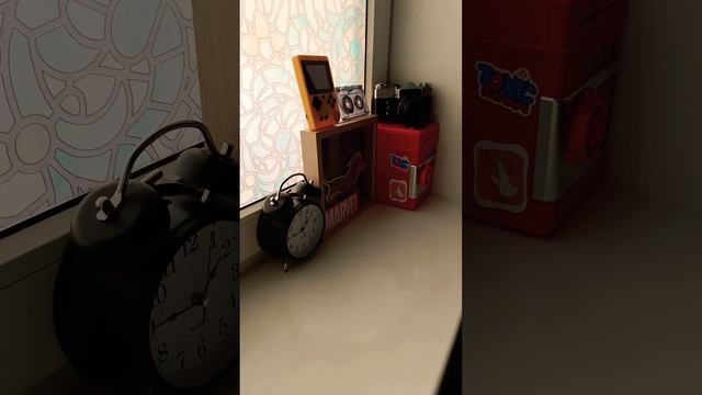 Создал компьютерный стол смотреть онлайн