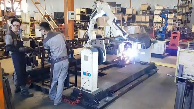 DHZ Fitness. Роботизированное производство тренажеров. смотреть онлайн