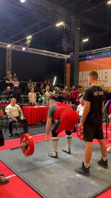 180 КГ - В 70+! МИРОВОЙ РЕКОРД!! ЛЕВ ШПРИНЦ. СТАНОВАЯ ТЯГА. смотреть онлайн