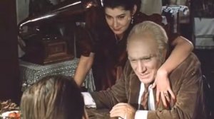 Бабу не проведешь, она сердцем видит.