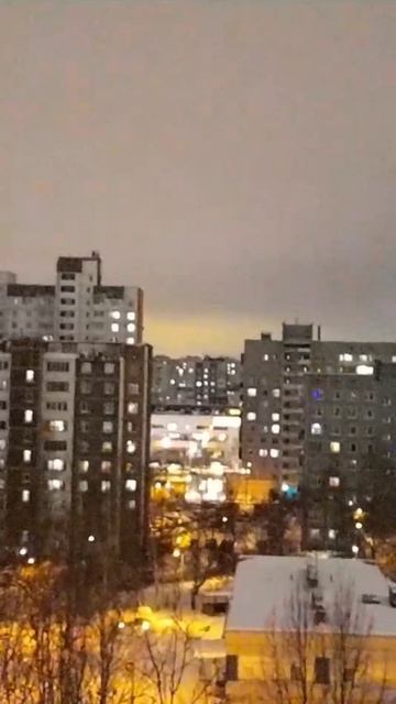 Спецэффекты(Северное сияние) в Питере 16.12.2023г...после в? смотреть онлайн