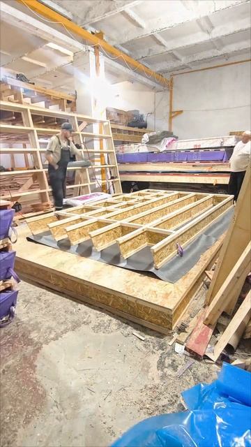 Работаем #стройка #строимдом #домвкрыму #каркасныйдом смотреть онлайн