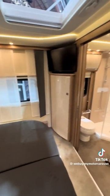 Morelo Empire Liner motorhome with garage. Шикарный автодом с гаражом на ? смотреть онлайн