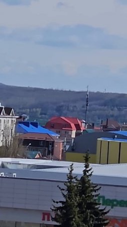 Погода супер.