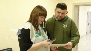 Волонтёры помогают няганцам проголосовать за объекты благоустройства