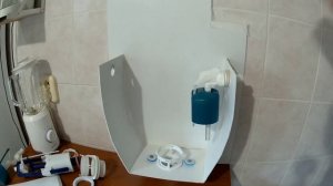 Установка и настройка клапана подачи воды поплавка.