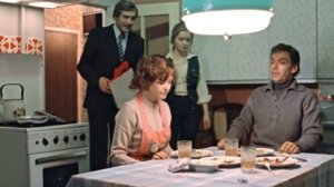 Какие пикантные сцены вырезали из фильма Москва слеза