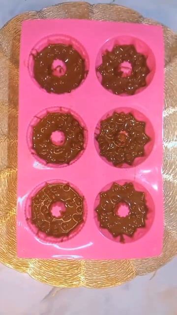 гранат в шоколаде😋                                    тренд сезона смотреть онлайн