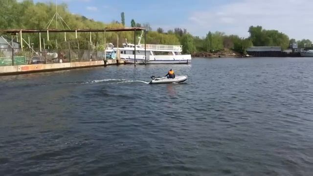 Первое испытание нового мотора болотоход смотреть онлайн