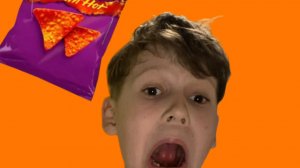 УГАДАЙ ВКУС ИЛИ ЕШЬ ДОРИТОС ФЛАМИН ХОТ