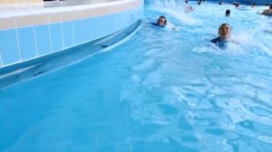 Школа героев Акватим - Оптимус Прайм открыл набор! Супергерои и роботы в видео для детей в аквапарке