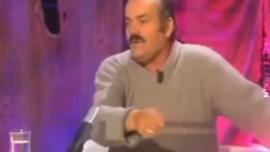 Хохочущий испанец Хуан Хойа Борха  рассказывает про то как он потерял сковородки. ИСПАНЕЦ ХОХОТУН