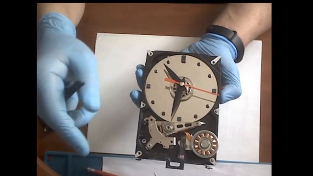 Брутальные часы из жесткого диска компьютера. Brutal HDD W смотреть онлайн