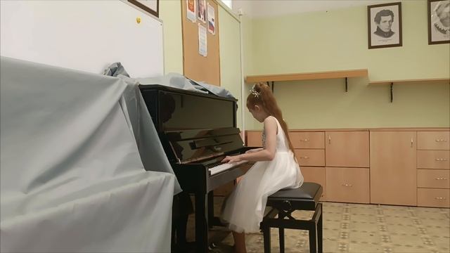 Царева Аня 10 лет,  Д Шостакович "Испанский танец" и Георгий Свиридов, Музыкальный момент смотреть онлайн