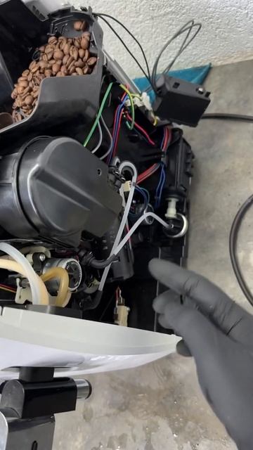 Лучшая кофемашина для дома?! Не считая нюансов обслужи смотреть онлайн