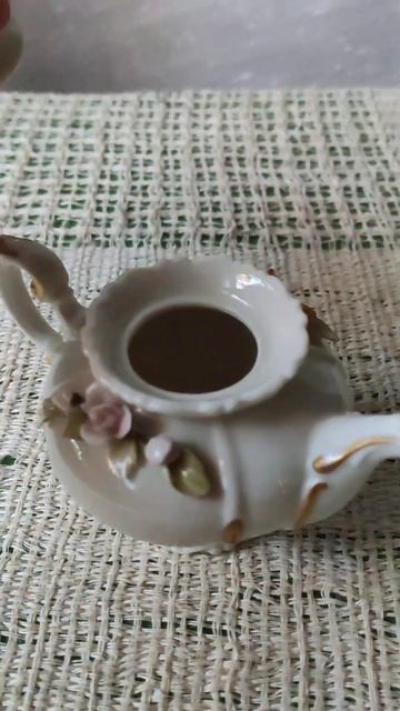 чайник Каподимонте, миниатюра смотреть онлайн