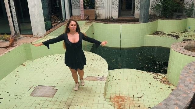 Заброшенный отель в Паттайе