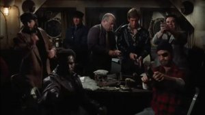 Момент из фильма голый пистолет