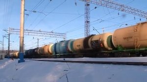 ВЛ85 с грузовым прибывает на ст  Большой Луг