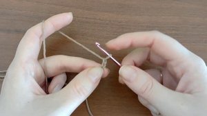 Как вязать крючком цепочку из воздушных петель (вп) и столбики с накидом (ссн)