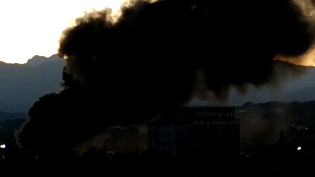 Адлер в дыму. Пожар в Адлере 20.09.23г. смотреть онлайн