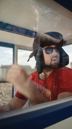 В отпуск в ГОРЯЧЕЙ КУПЕЛИ ФУРАКО на рельсах. А как вы уезжаете отпуск  #отпуск