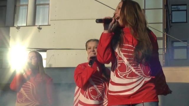 Студия ДЕЖАВЮ. Группа СУАРЭ. Я БУДУ ПОМНИТЬ. Фестиваль "Посмотри, какое лето!" 01.06.2016 смотреть онлайн