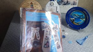 Морская  тематика на канве, в запасах от различных производителей.