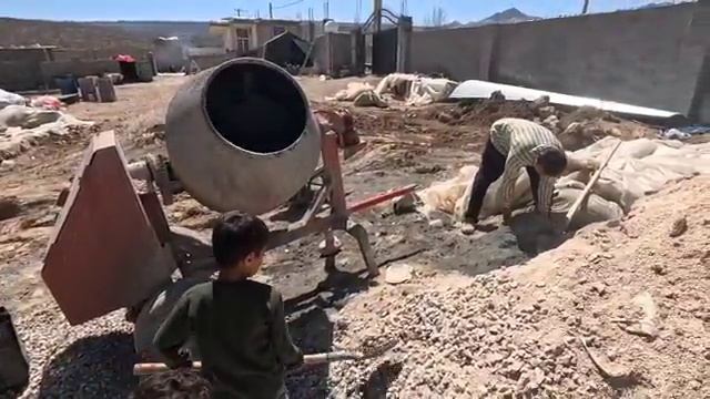 28.03.2025 Закупка инструментов и строительных материалов Таябе и мистером Пиа смотреть онлайн