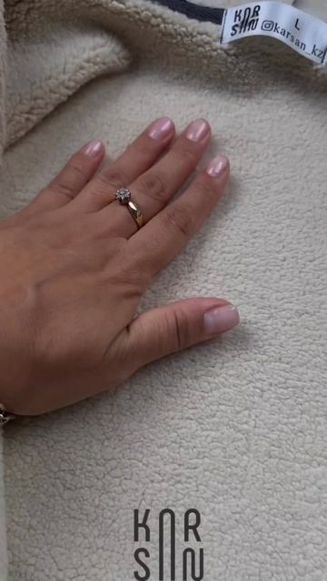 Худи барашек с декоративной отделкой швов. Артикул на смотреть онлайн