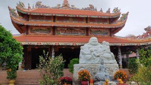 Пагода Buu Dai Son Pagoda Chùa Bửu Đài Sơn в Дананге, Вьетнам.