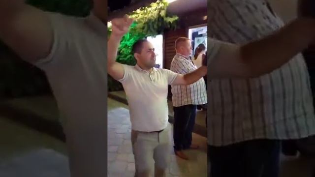 Зугра Меджидова. Даргинская песня под гармошку.Для всех любителей живого голоса.Лирическая народная