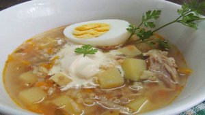 Овощной суп с рисом и щавелем