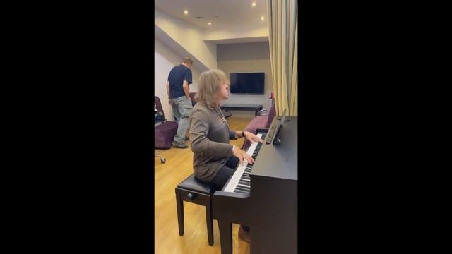 Песенка про цирк смотреть онлайн