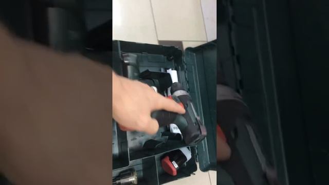 Шуруповёрт Metabo смотреть онлайн