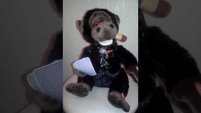 Поющая игрушка: Обезьяна с сигарой (поет 6 песен) символ 2016 года смотреть онлайн