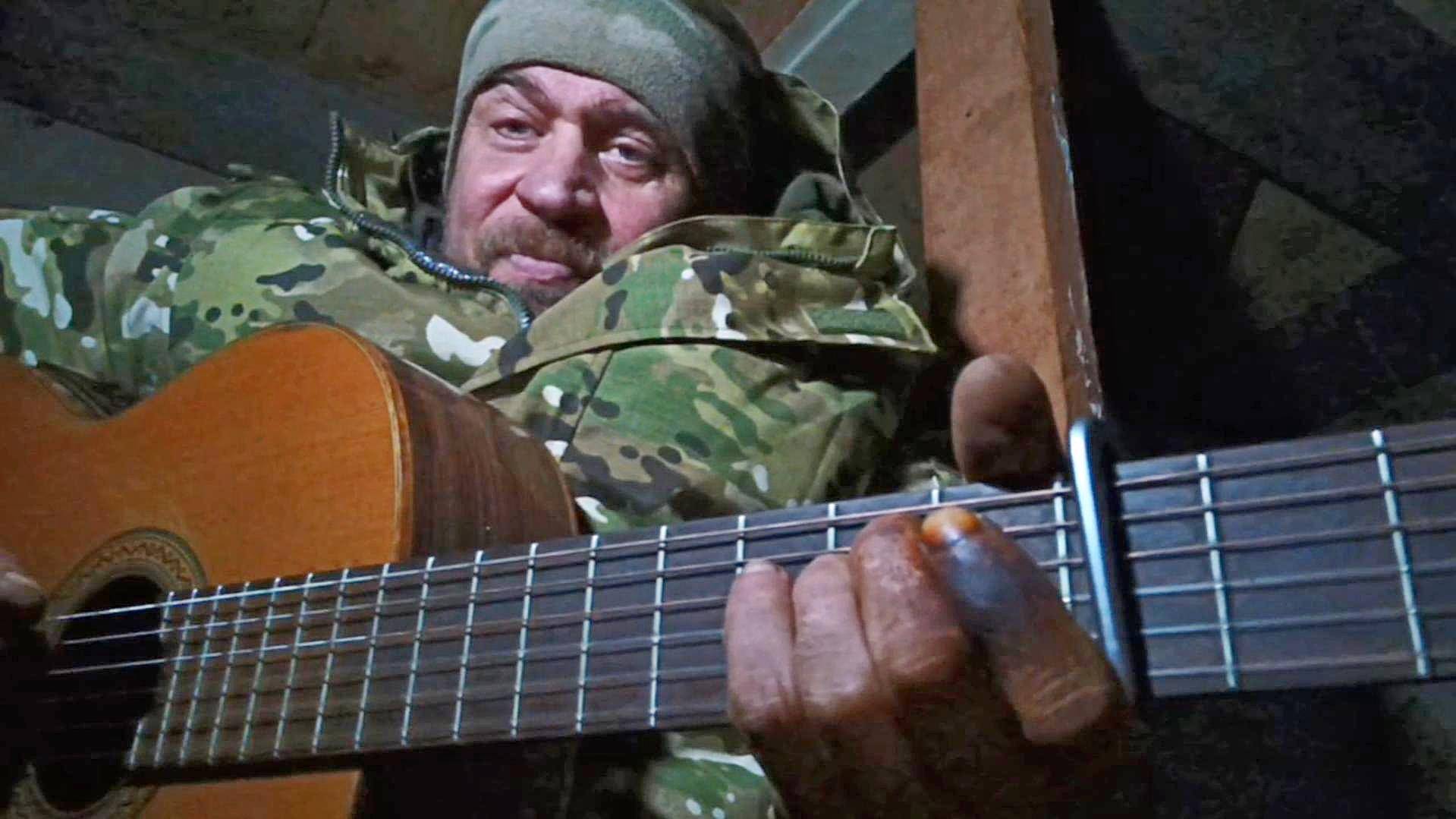 "Следы", поёт Дмитрий Матюшкин